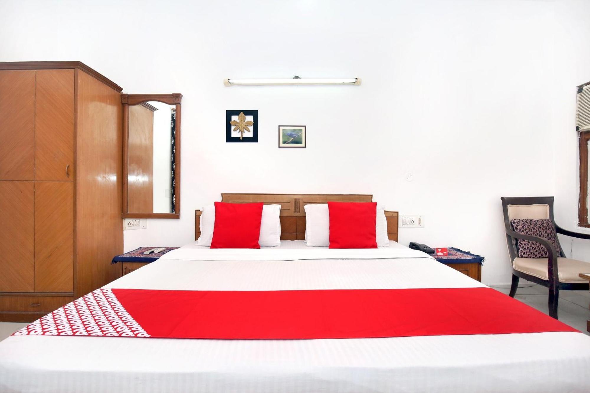 Hotel O Queensland Amritsar Exterior photo
