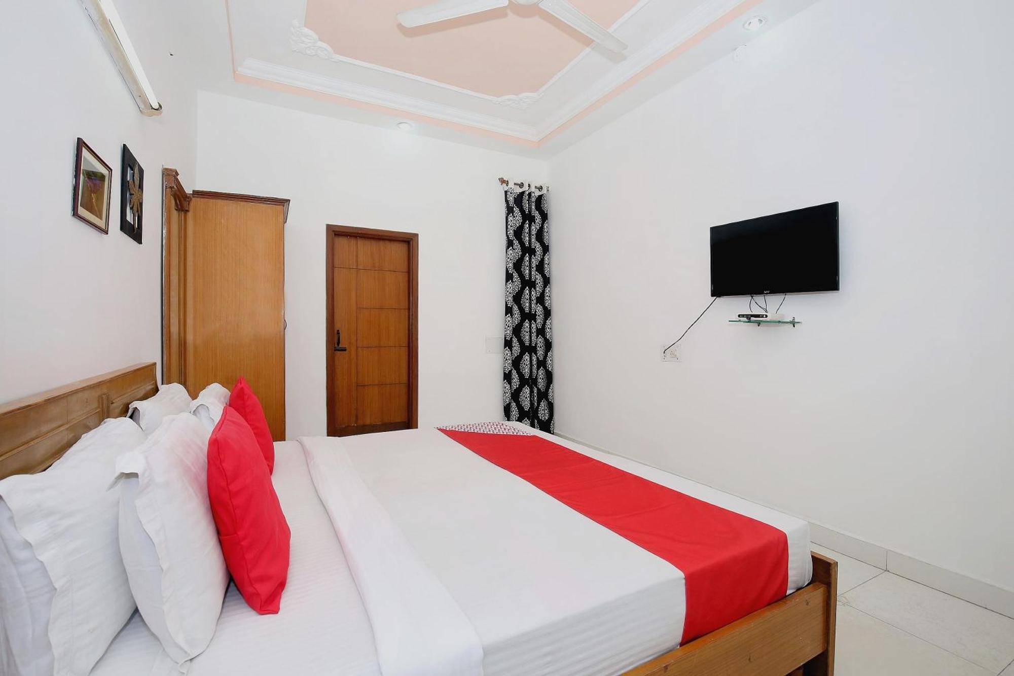Hotel O Queensland Amritsar Exterior photo
